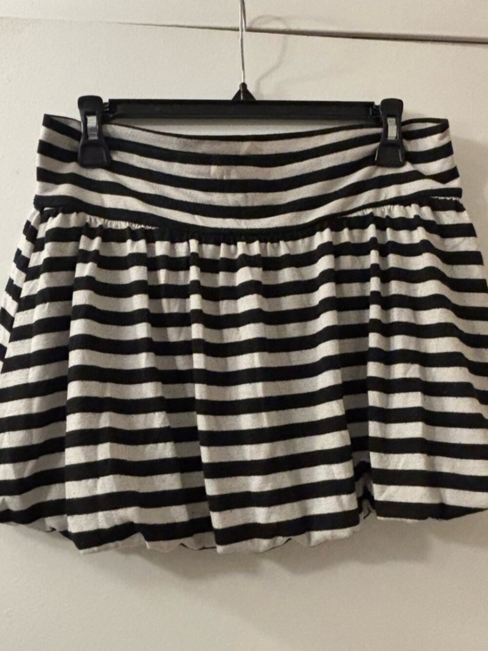 Wet Seal Black & White Striped Bubble Mini Skirt